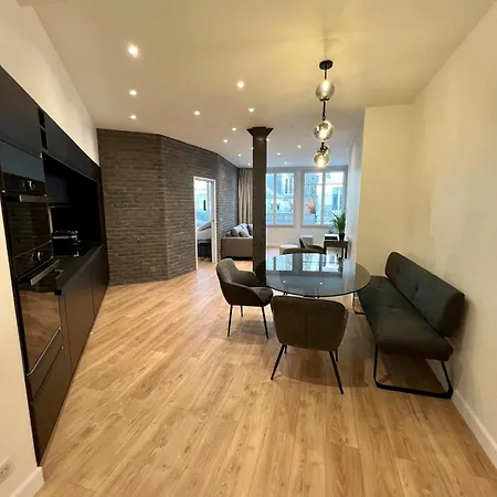 Spacious Newly Renovated Loft With Ac Appartement