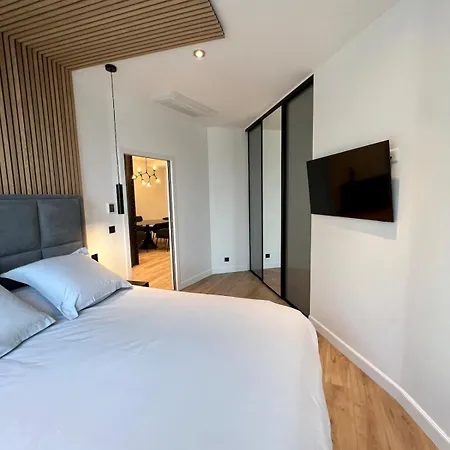 Spacious Newly Renovated Loft With Ac Appartement *